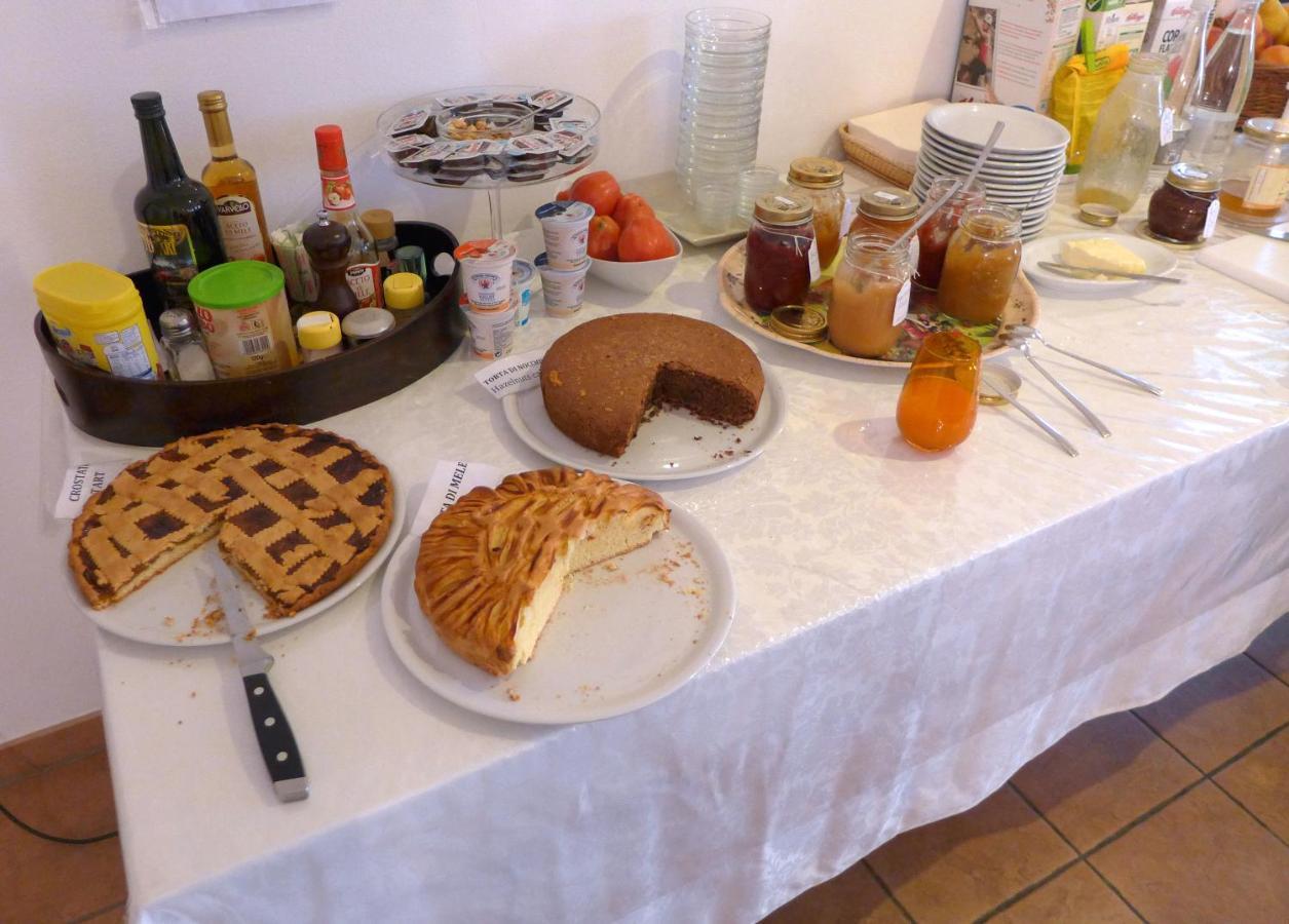 ברולו Agriturismo Le Viole מראה חיצוני תמונה