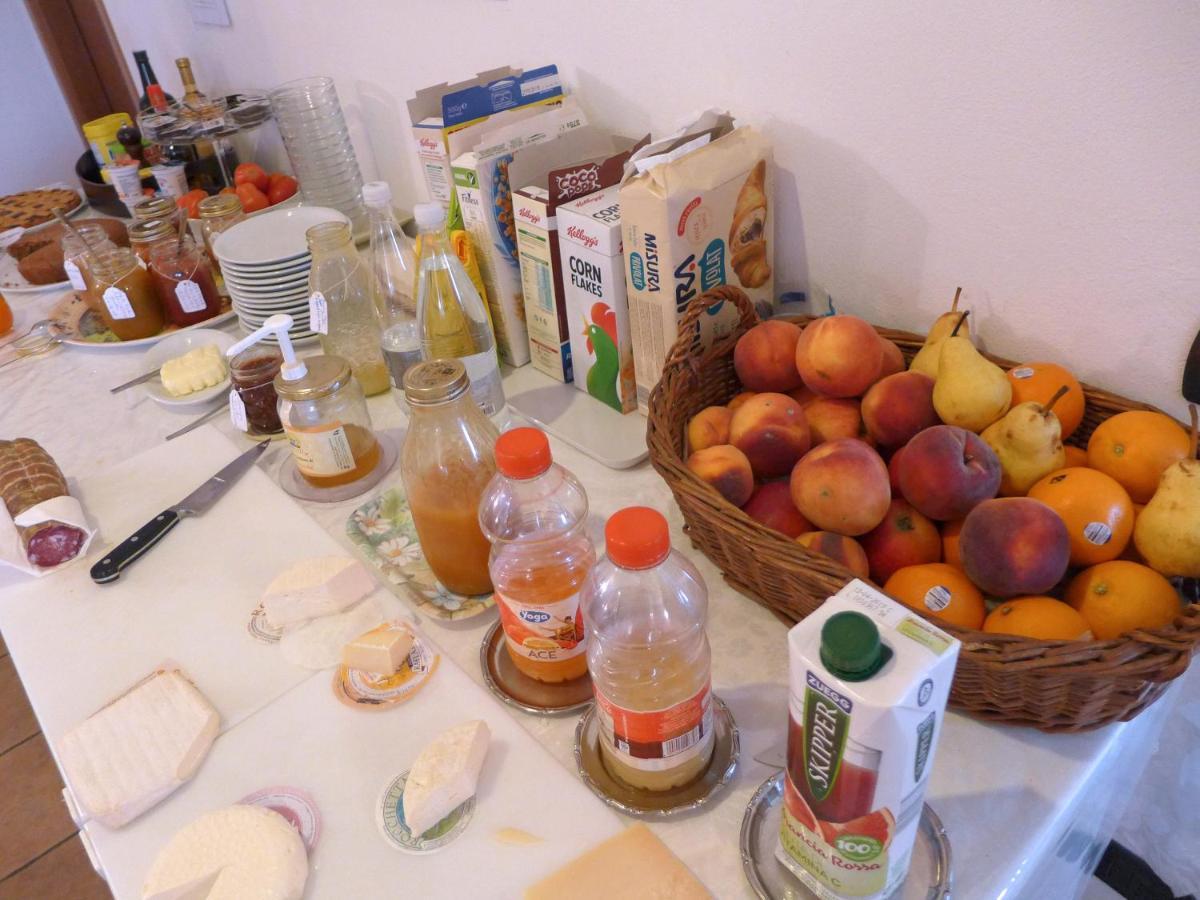 ברולו Agriturismo Le Viole מראה חיצוני תמונה