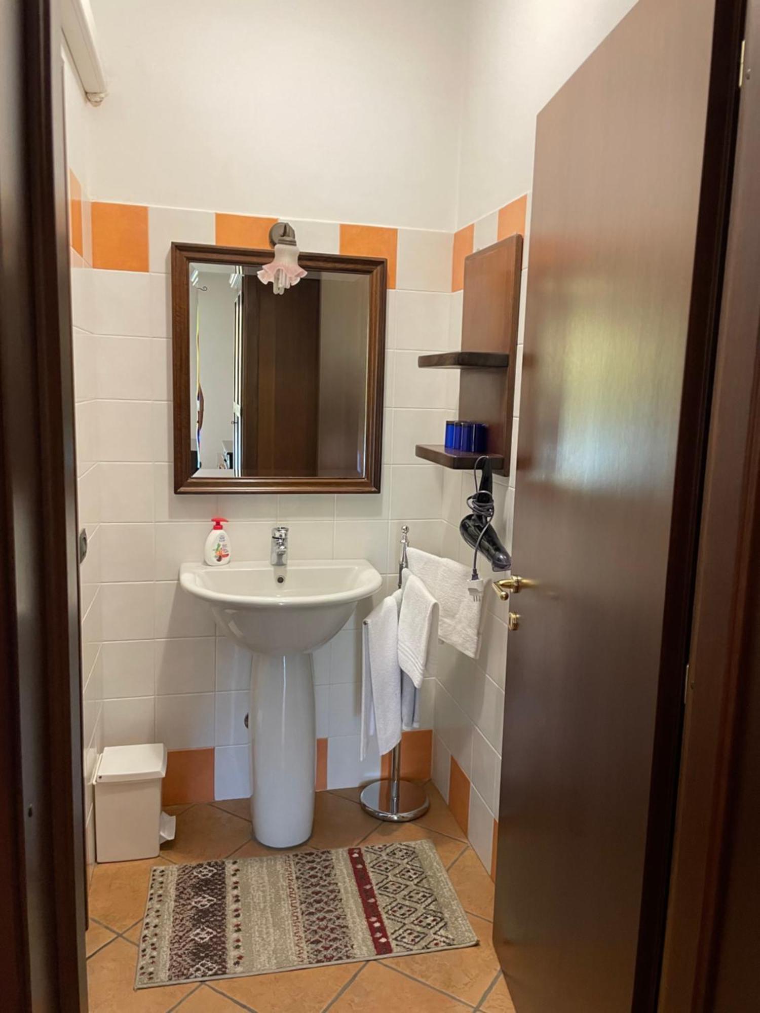 ברולו Agriturismo Le Viole מראה חיצוני תמונה