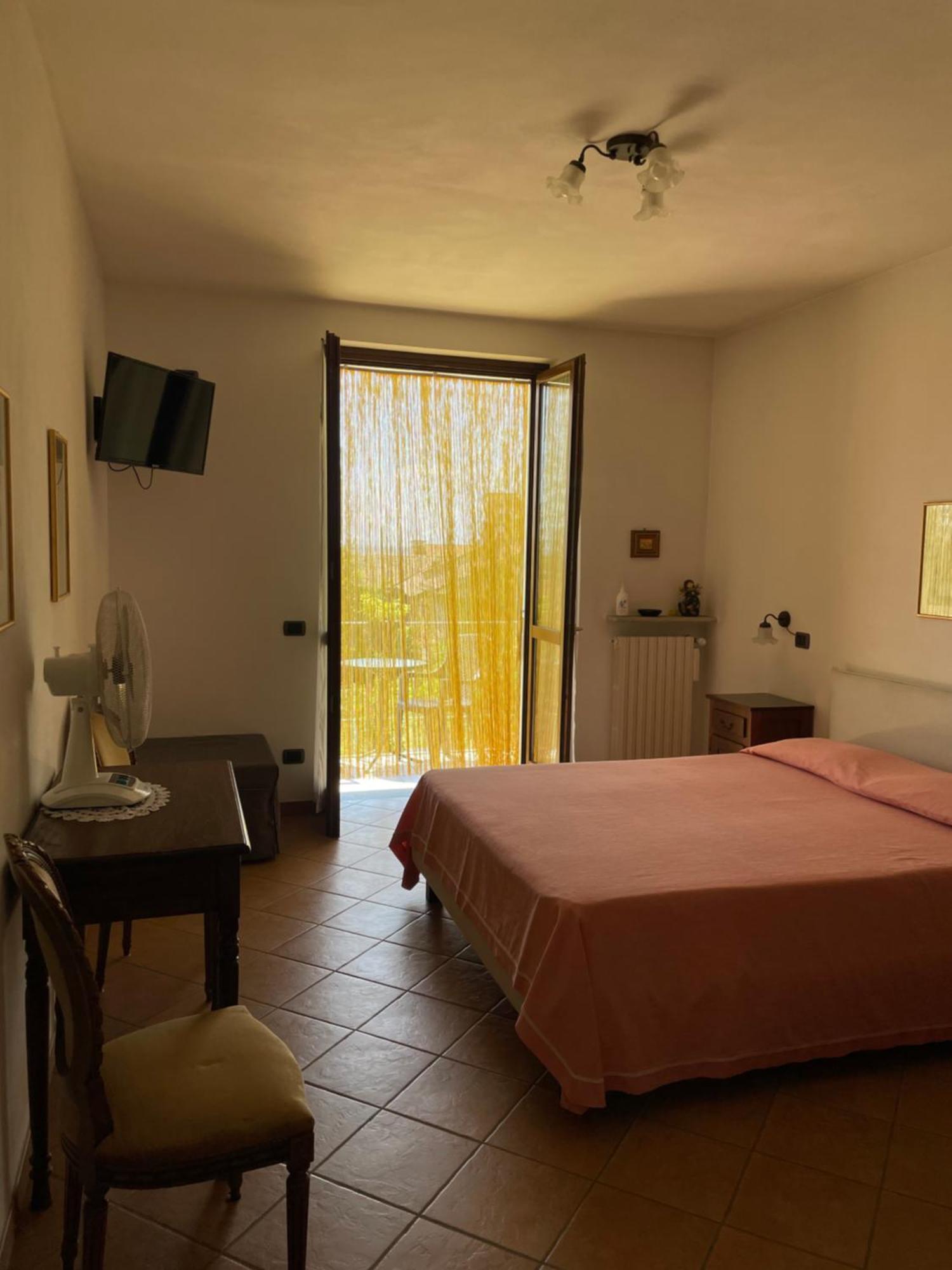 ברולו Agriturismo Le Viole מראה חיצוני תמונה