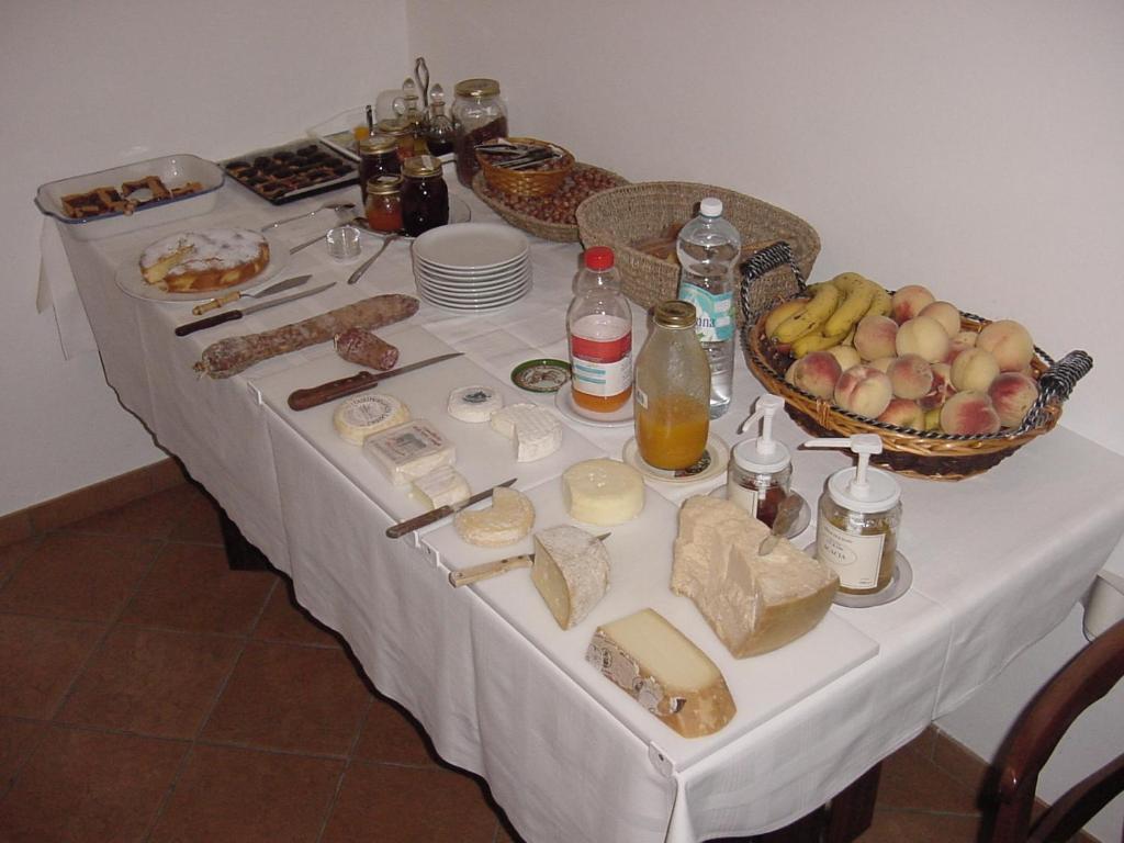 ברולו Agriturismo Le Viole מראה חיצוני תמונה
